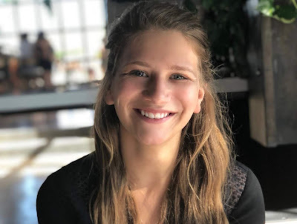 Meet your Posher, Caleigh